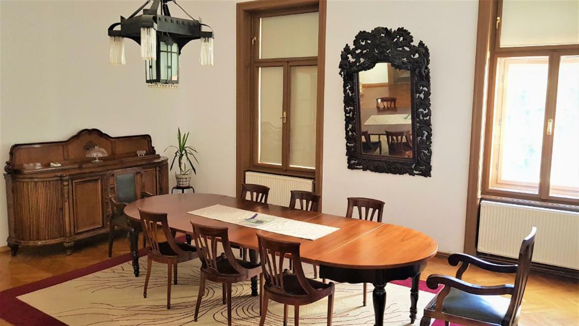 Luxury Apartment In The Heart Of Varaždin エクステリア 写真