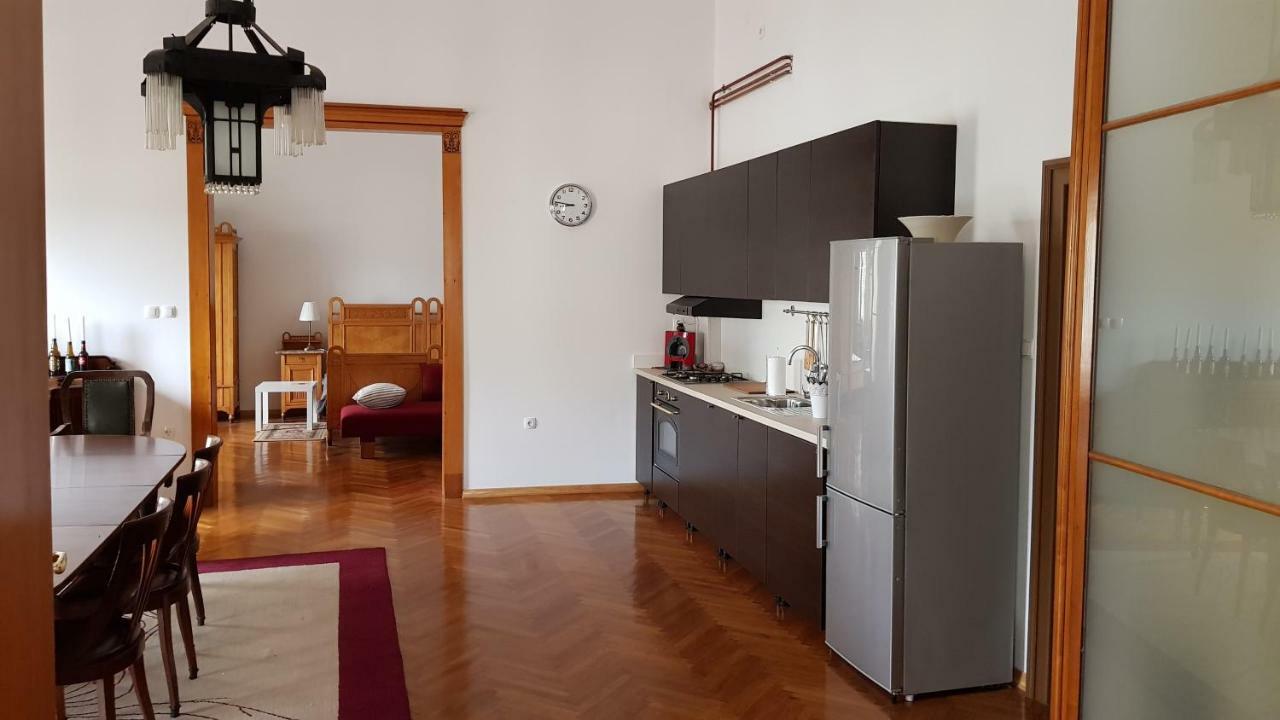 Luxury Apartment In The Heart Of Varaždin エクステリア 写真